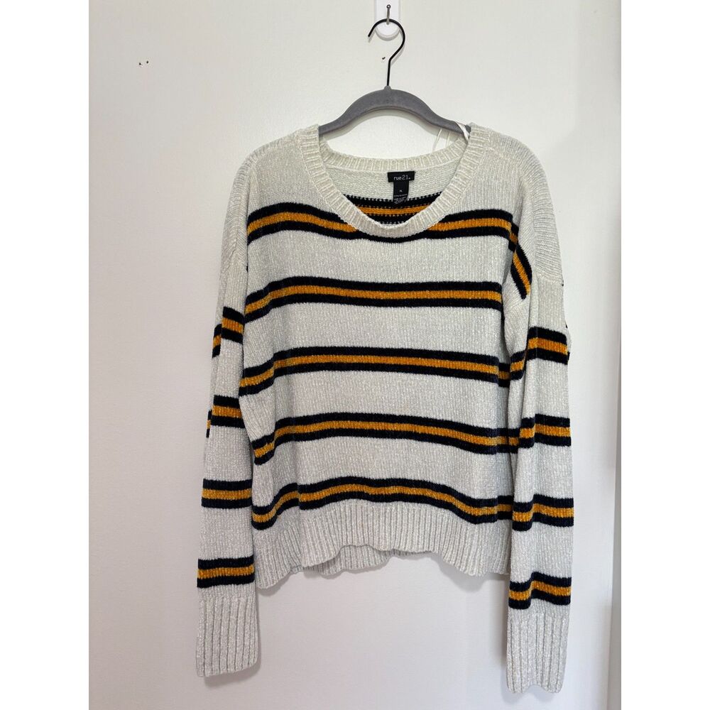 Rue21 Striped Sweater XL Cropped Cozy Soft Preppy Casual Knit Potter‎ Crew Ivory